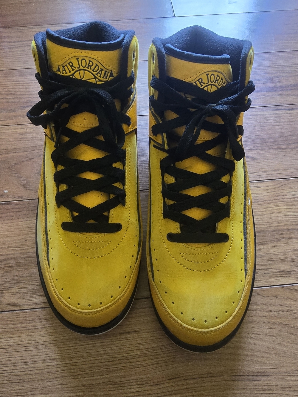 Jordan retro 2 candy pack yellow sz 9.5